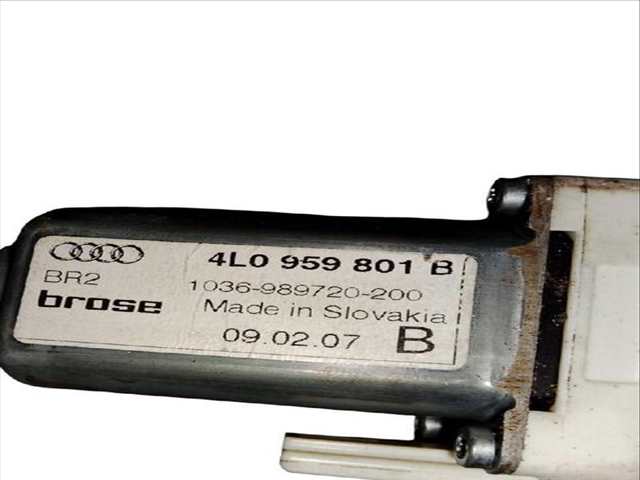 Foto 3ª: Elevalunas Eléctrico Delantero Izquierdo Audi Q7 3.0 TDI QUATTRO (2006)