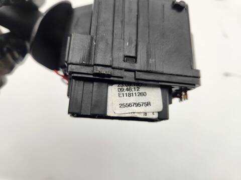 Foto 4ª: Mando Multifuncion Dacia Sandero AMBIANCE 90CV 66KW [H4BG4] (2020)