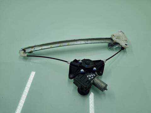 Elevalunas Eléctrico Delantero Derecho Toyota Yaris MXPH11L-BHXSBW 115CV