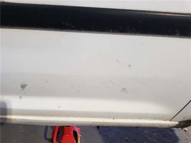 Foto 2ª: Puerta Delantera Derecha Volkswagen Caddy 2.0 FURG. [2.0 LTR. - 51 KW SDI] [BDJ]