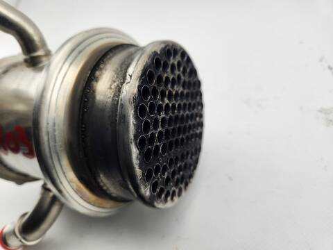 Foto 2ª: Valvula EGR Volkswagen Passat CJ5) 2.0 TDI 193 193CV 142KW [DXNB] (2024)