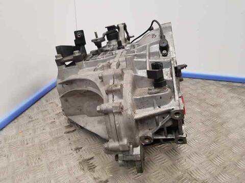 Foto 2ª: Caja Cambios Hyundai i20 STYLE S 90CV 66KW [D4FC] (2012)