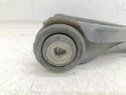 Foto 3ª: Brazo Suspension Delantero Derecho Renault Clio 1.9 DIESEL 64CV 47KW [F8Q P6] (2001)