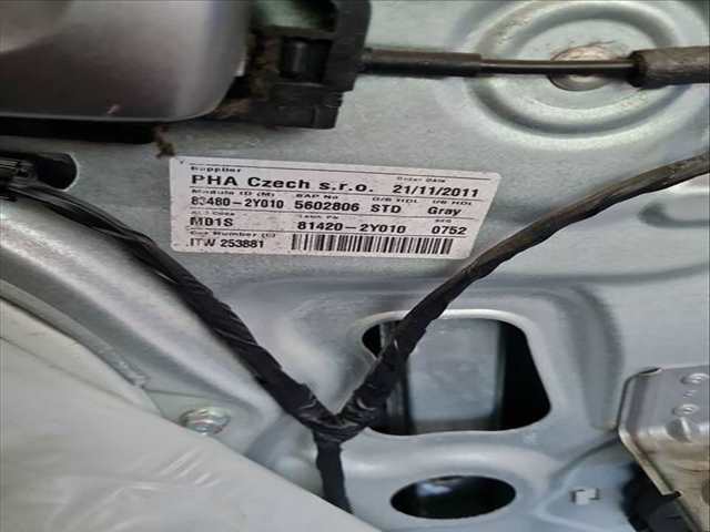 Foto 2ª: Elevalunas Manual Trasero Derecho Hyundai ix35 1.7 CRDI 116CV 85KW (2012)