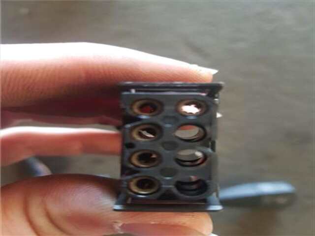 Foto 2ª: Mando Multifuncion Bmw Serie 3 315 1.8 318I [1.8 LTR. - 83 KW CAT] [M40 B18 (18 4 E1)]