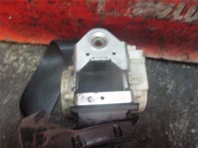 Foto 3ª: Cinturón Trasero Derecho Volkswagen Passat 2.0 TDI (140CV) [CBA]