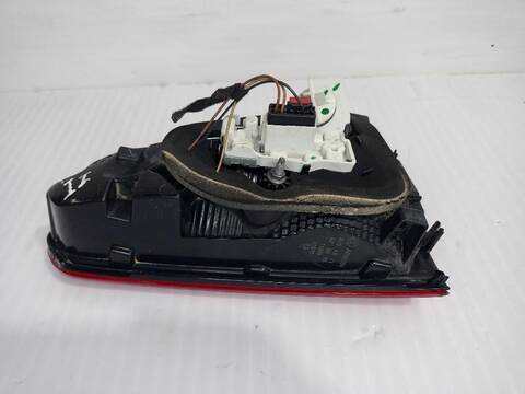 Foto 2ª: Piloto Portón Derecho Volkswagen Touran ADVANCE BMT 110CV [CRKB] (2015)