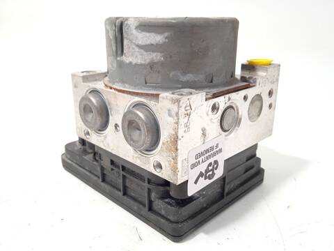 Foto 2ª: Abs Bmw Serie 1 114 116D 116CV 85KW [B37D15A] (2017)