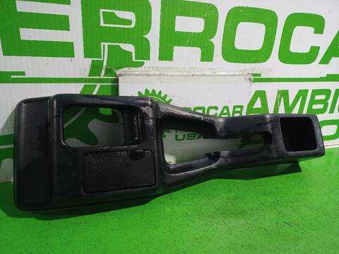 Foto 3ª: Consola Central Nissan Serena 2.3 LX DIESEL 75CV [LD23] (1992)