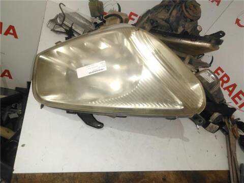 Faro Derecho Toyota Rav4 5P