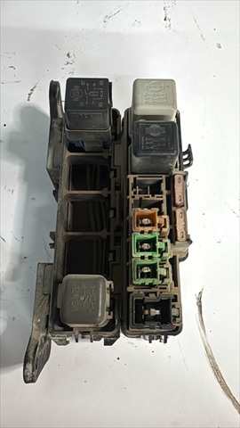 Caja Reles Fusibles Nissan Terrano 2.7 D