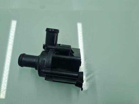 Foto 2ª: Bomba de Agua Audi A5 265CV [DMTA] (2021)