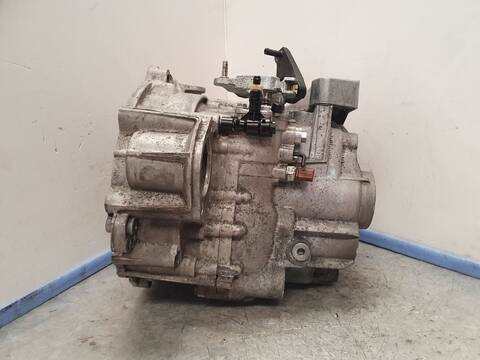 Foto 2ª: Caja Cambios Volkswagen Passat ADVANCE BERLINA 140CV 103KW [BKP] (2008)