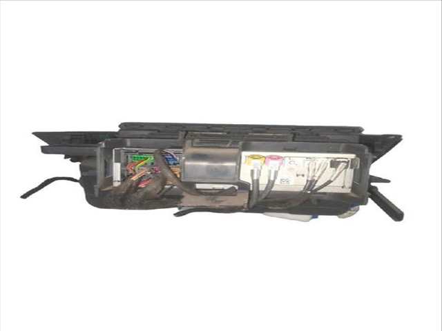 Foto 3ª: Guantera Seat Ibiza 1.4 TDI 90CV (2008)