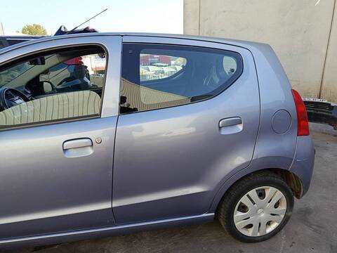 Puerta Trasera Izquierda Nissan Pixo K10B