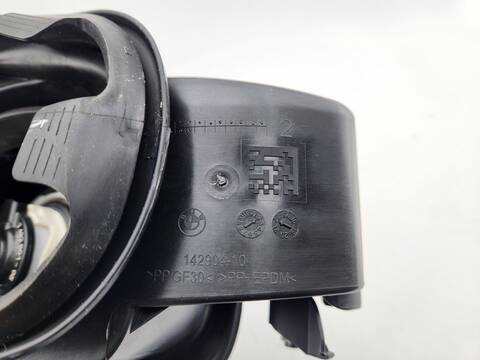 Foto 4ª: Tapa Exterior Combustible Bmw Serie 3 315 330D XDRIVE SPORT LINE 4P) BERLINA 265CV [B57D30A] (2022)