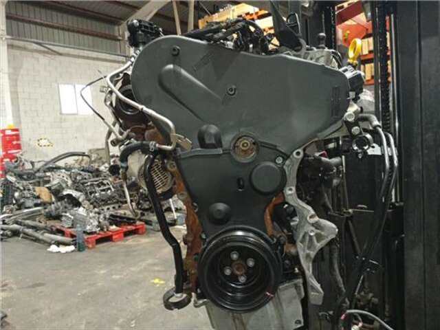 Foto 2ª: Motor Completo Volkswagen Golf 1.6 ADVANCE [1.6 LTR. - 85 KW TDI]