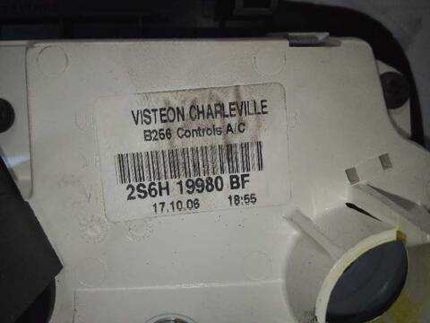 Foto 3ª: Mando Calefacción A. A. Ford Fiesta AMBIENTE 68CV 50KW [F6JB] (2007)