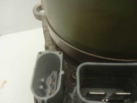 Foto 2ª: Bomba de Direccion Ford Fusion 1.6 TDCI CAT 90CV 66KW (2002)