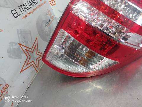 Foto 2ª: Piloto Trasero Derecho Toyota Rav4 EXECUTIVE 150CV 110KW [2AD] (2011)