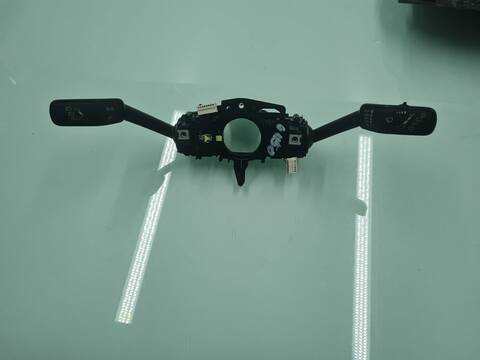 Mando Multifuncion Seat Leon FR 150CV 110KW