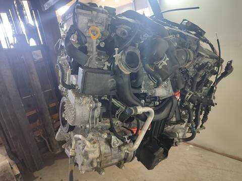 Foto 2ª: Motor Completo Toyota CHR VERSION INDEFINIDA (2016)