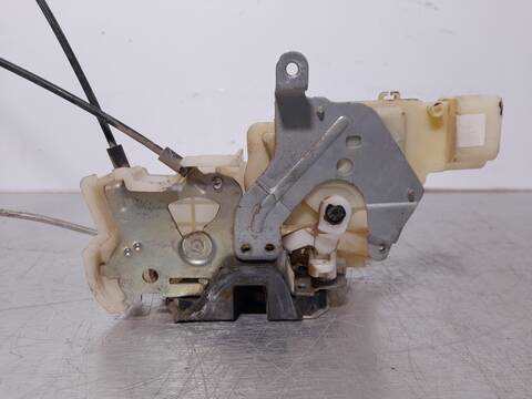 Foto 3ª: Cerradura Puerta Delantera Izquierda Isuzu D Max D CREW CAB 4WD [4JK1E4C] (2010)