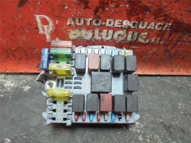 Caja Reles Fusibles Iveco Daily 29 L 12 V (ALKA41A2. ALLA52A2. ALKA42A2)
