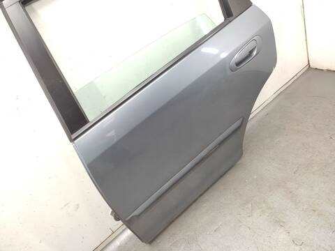 Foto 3ª: Puerta Trasera Izquierda Honda Civic 1.6 ES5) 110CV 81KW [D16V1] (2004)