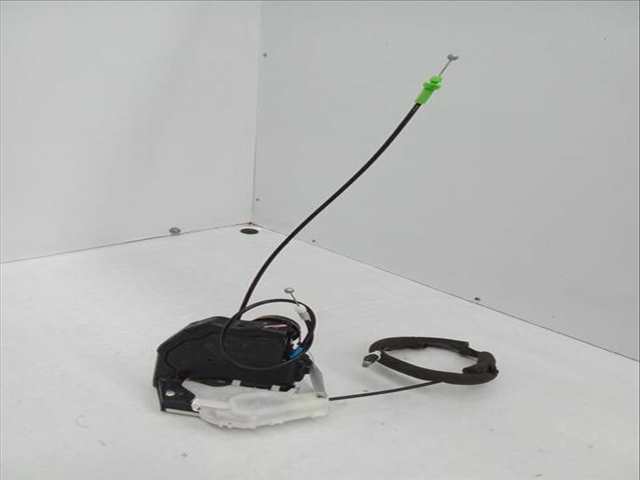 Foto 2ª: Cerradura Puerta Trasera Derecha Toyota CHR 1.8 HYBRID ZYX10_ ZYX11_) 122CV 90KW [2ZR-FXE] (2022)