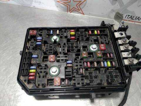 Foto 3ª: Caja Reles Fusibles Opel Astra SELECTIVE START/STOP 110CV 81KW [B16DTE] (2016)