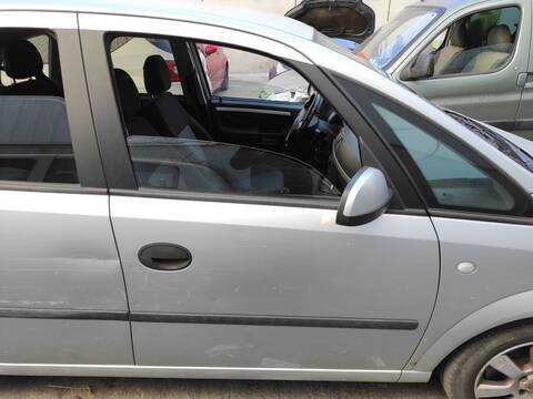 Puerta Delantera Derecha Opel Meriva Z16XE