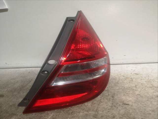 Foto 2ª: Piloto Trasero Derecho Hyundai i30 G4FA (2009)