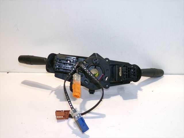 Foto 2ª: Mando Multifuncion Citroen Xsara 1.6 G 2000-2004 [NFU] (2001)