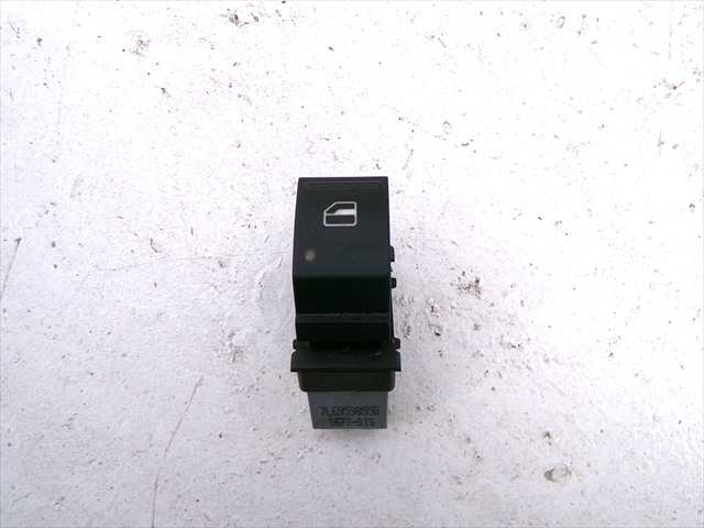 Botonera Elevalunas Volkswagen Touareg 2.5 TDI 2002-2010