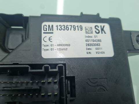 Foto 3ª: Caja Reles Fusibles Opel Corsa CATCH ME 75CV 55KW [A13DTC] (2011)