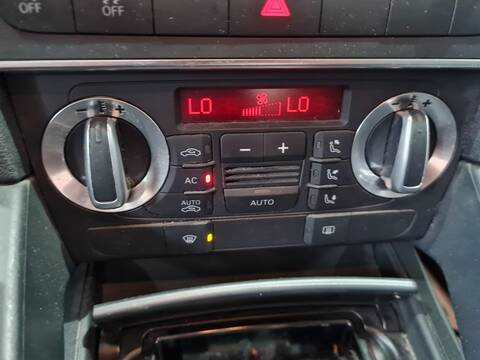 Mando Calefacción A. A. Audi A3 1.6 TDI AMBIENTE 105CV 77KW